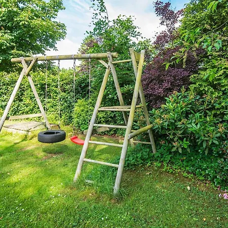 Secluded Oasis By Kvie Lake-by Traum בית נופש