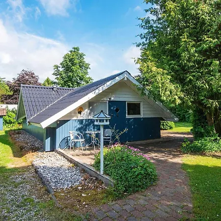 בית נופש Secluded Oasis By Kvie Lake-by Traum *